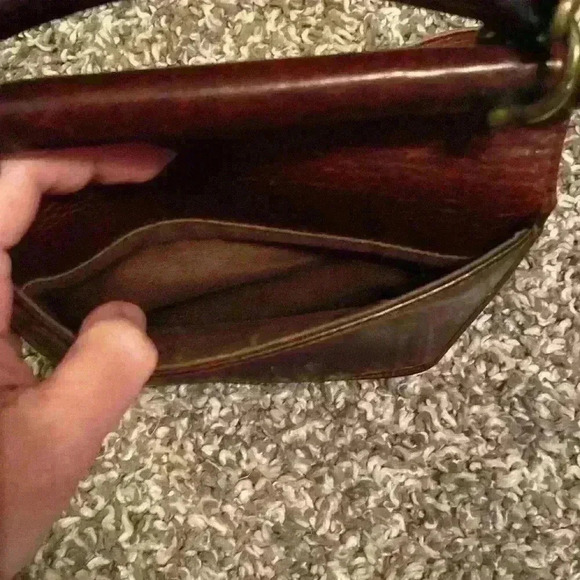 Vintage G.H. Bass & Co. Brown Leather Crossbody Bag 90s Y2K Classic Academia - Picture 12 of 16